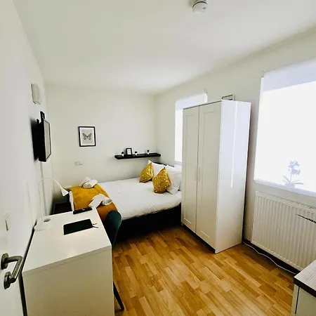 Apartment Chic In City-limp17c *